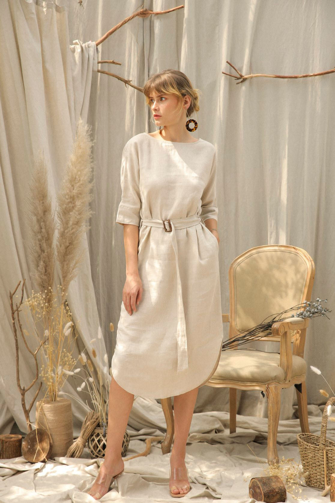 aria linen dress Aria linen dress in scarlett